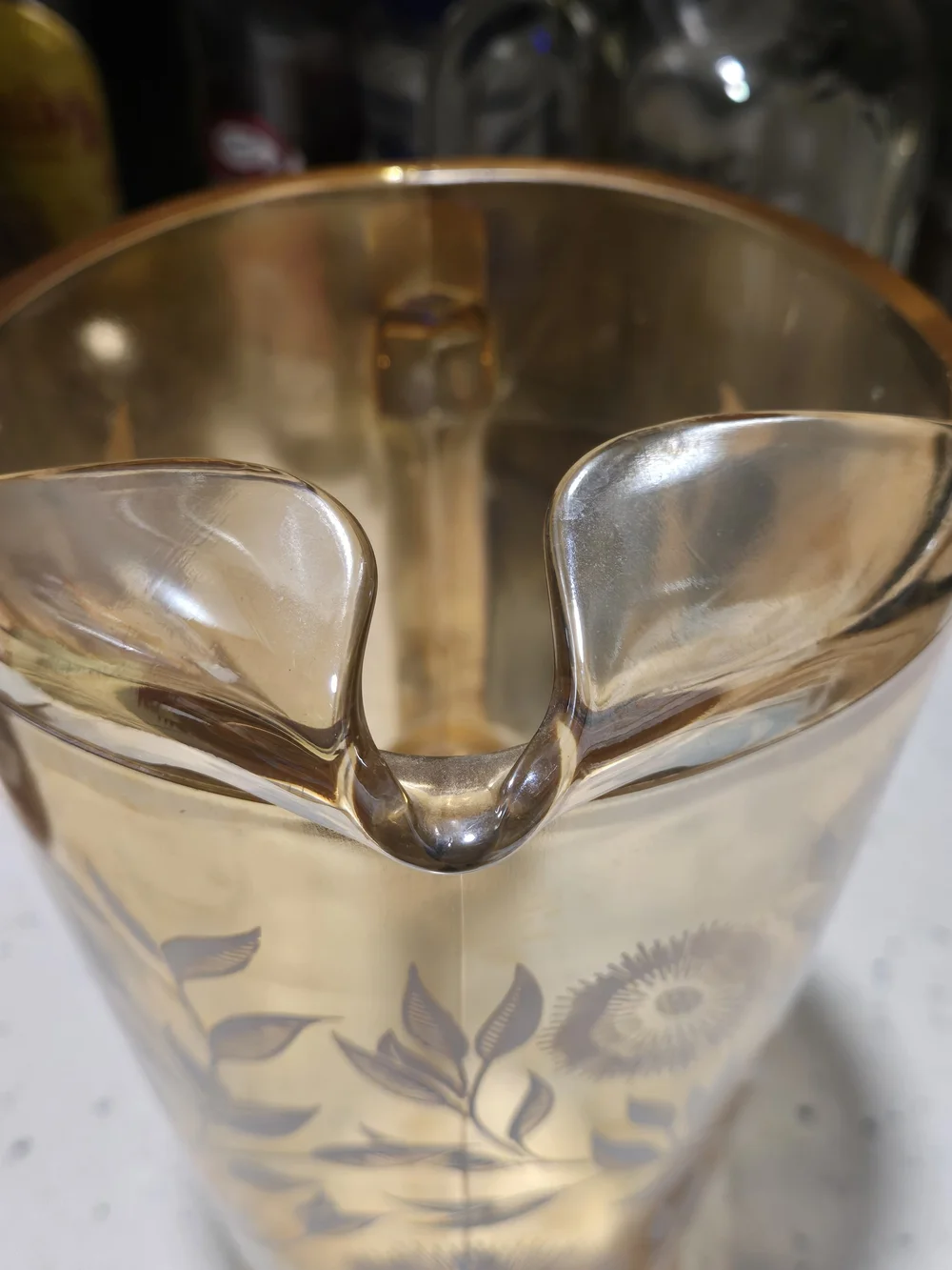 Vintage Jeannette Glass Pitcher In Cosmo Pattern